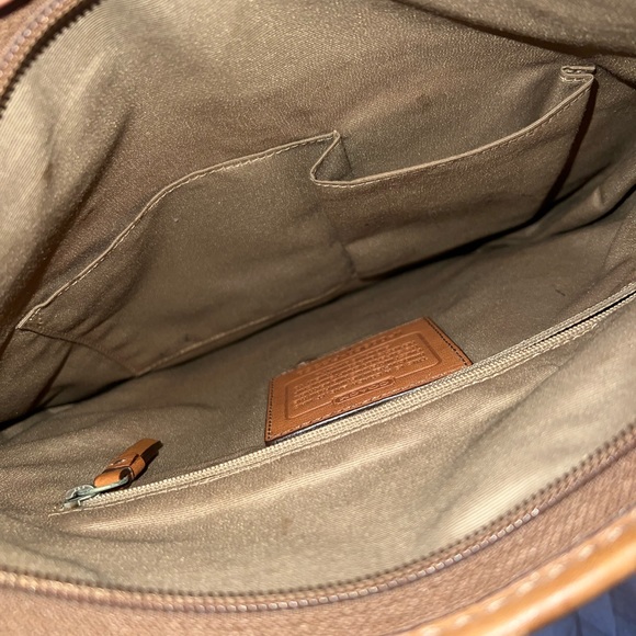 Coach purse - Picture 4 of 5